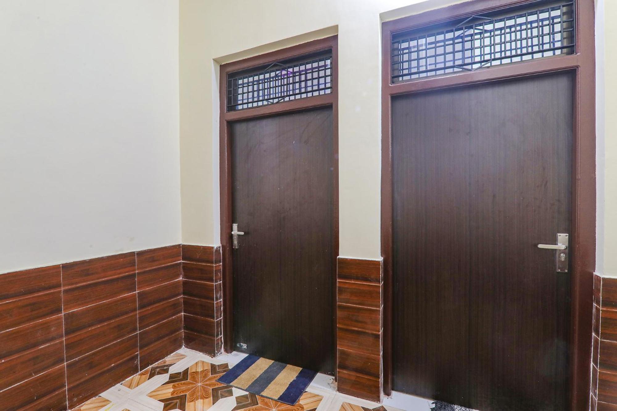 Fabhotel Uma Yugul Ayodhya Exterior foto